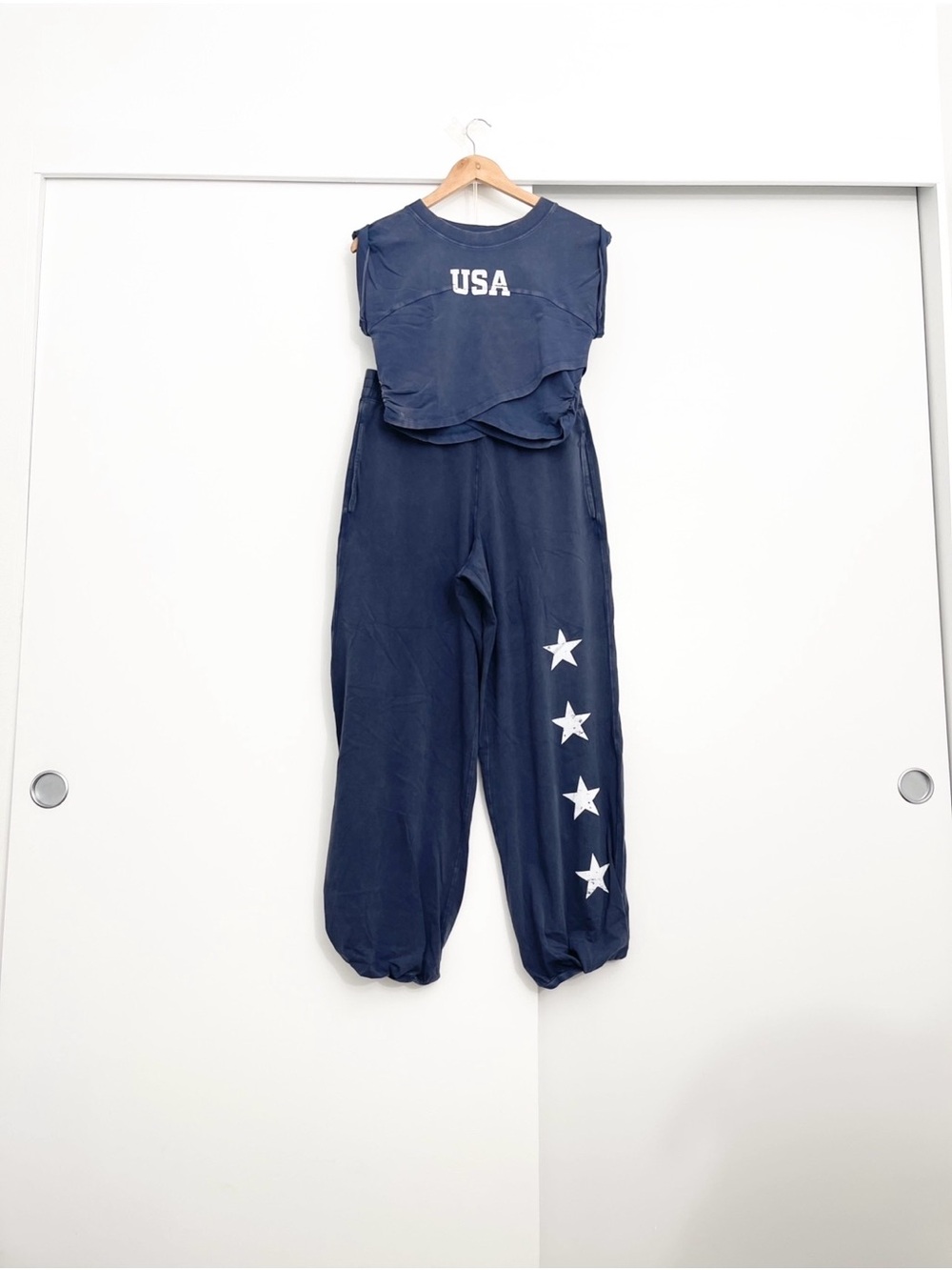 NWOT Free People Hot Shot Crossover USA Stars Set Joggers Pants Top Size Medium